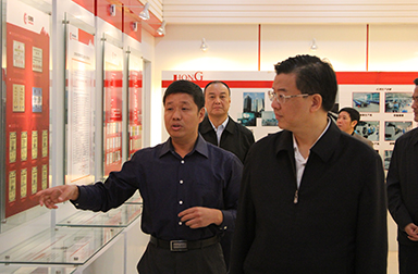 福建省委常委、省紀(jì)委書記倪岳峰調(diào)研虹潤公司